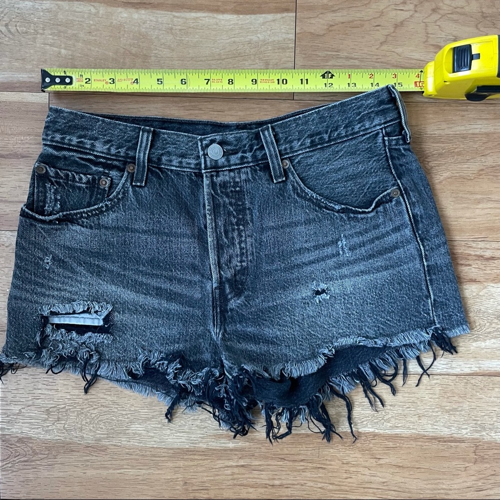 levi’s 501 cut offs